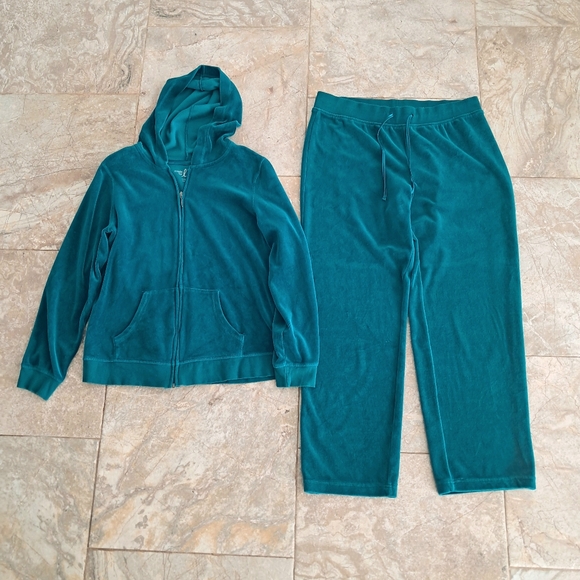 ☃️NWOT Made for Life Large Velour Tracksuit Green Soft Feel - Picture 2 of 14